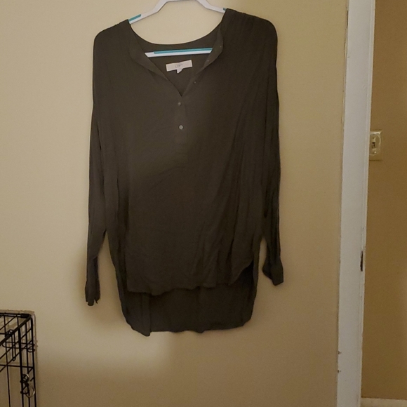 LOFT Tops - Loft brand army green long sleeve tunic